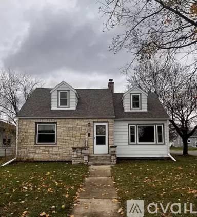 Main picture of 202 Estberg Ave