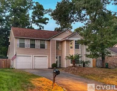 Main picture of 5018 Shady Gardens Dr