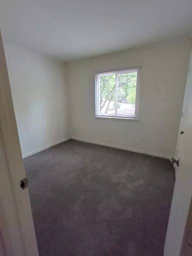Main picture of Maple Ridge Apartments