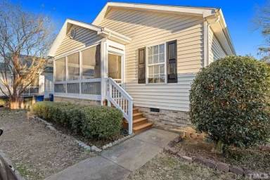 Main picture of 848 Darby St