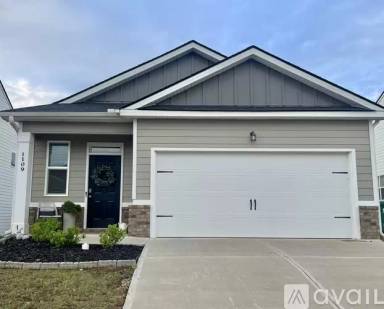 Main picture of 1109 Button Buck Ln