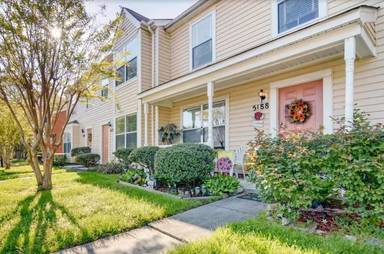 Main picture of 5194 Gerwyn Cir