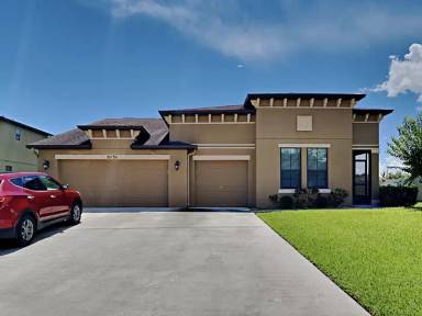 Main picture of 2131 Lacosta Pl