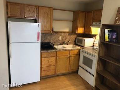 Main picture of 2832 31st Ave S