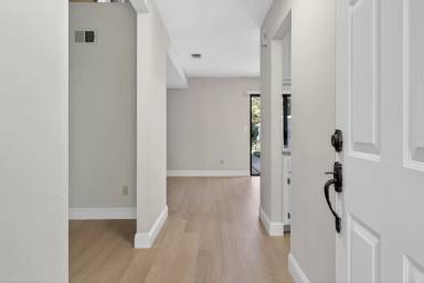 Main picture of 338 Scottsdale Rd