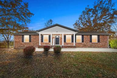 Main picture of 530 Hay Market Rd