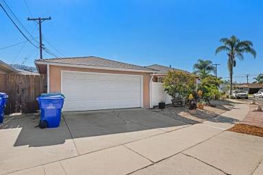 Main picture of 5622 Easton Ave