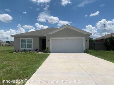 Main picture of 1049 N Platte Way