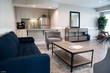 Main picture of Valley Crest Apartments