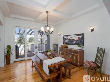 Main picture of 972 Hawkshead St