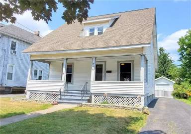 Main picture of 216 W Yates St