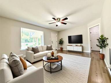 Main picture of 25 Woodcliff Cir