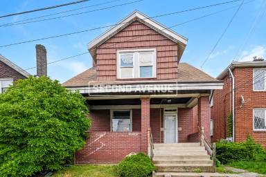 Main picture of 416 Charles St