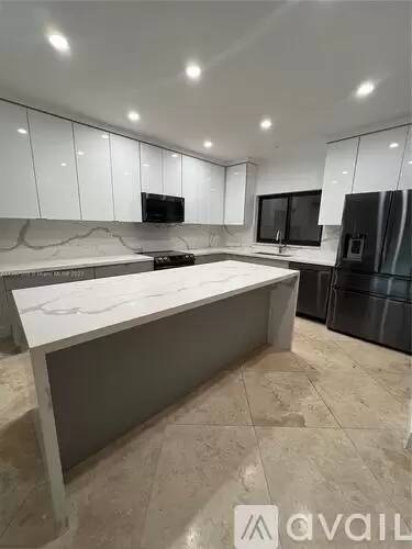 Main picture of 9008 SW 62nd Ter