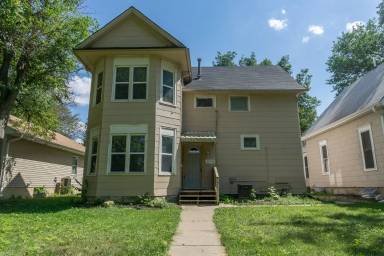 Main picture of 3053 T St