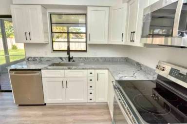 Main picture of 1417 SW Vicuna Ln