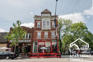 Main picture of 2057 W Roscoe St