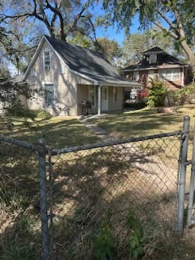 Main picture of 3204 N 61st St