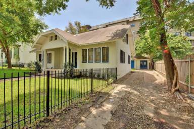 Main picture of 903 Shoal Cliff Ct