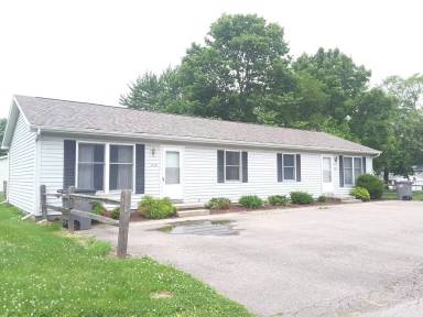 Main picture of 305 E Harrison St