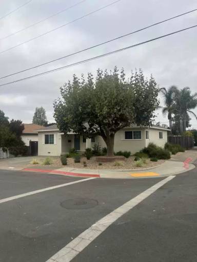Main picture of 1198 Whitney Ave