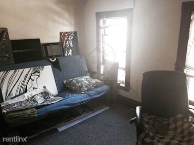 Main picture of 53 Hawthorne St