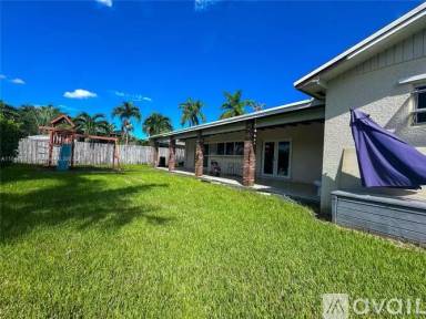 Main picture of 8110 SW 205th St