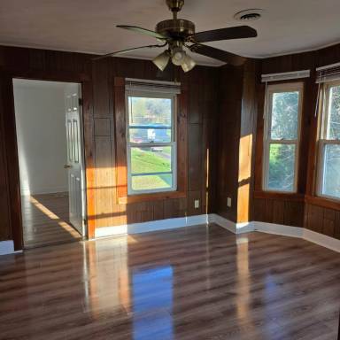 Main picture of 323 Lenox Ave