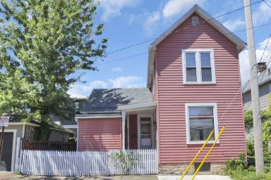 Main picture of 925 S Lazelle St
