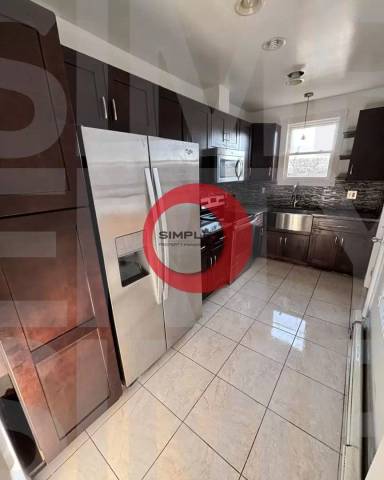 Main picture of 312 Miller St