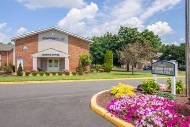 Main picture of Jumping Brook Apartments