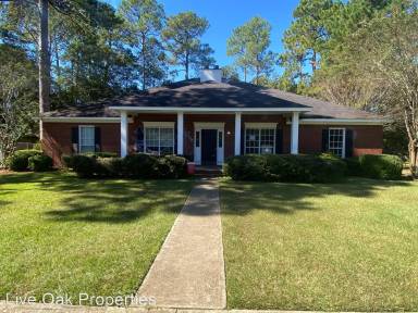 Main picture of 3820 Old Towne Ct