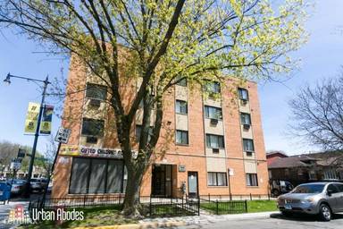 Main picture of 7545 N Winchester Ave