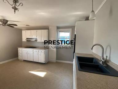 Main picture of 101 Grant St