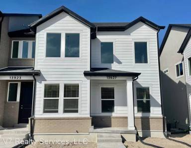 Main picture of Mountain Ridge Townhomes