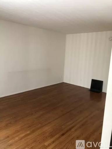 Main picture of 1208 N Brand Blvd