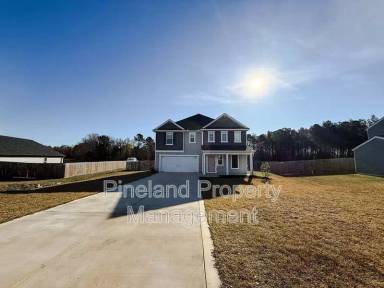 Main picture of 475 Walters Run Dr