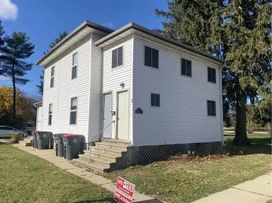 Main picture of 4 Grove St