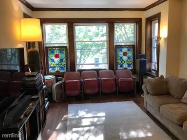 Main picture of 4132 N Mozart St
