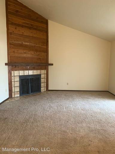 Main picture of 7061 W Ustick Rd