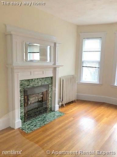 Main picture of 139 Elm St