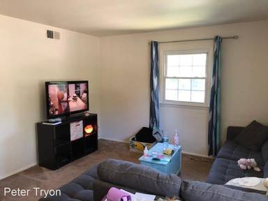 Main picture of 96 Elsmere Ave