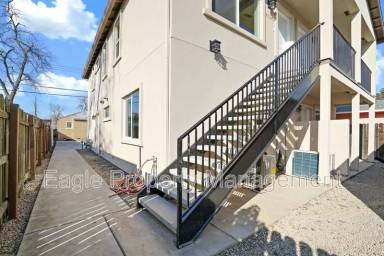 Main picture of 4200 35th St