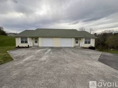 Main picture of 947 Nichols Rd