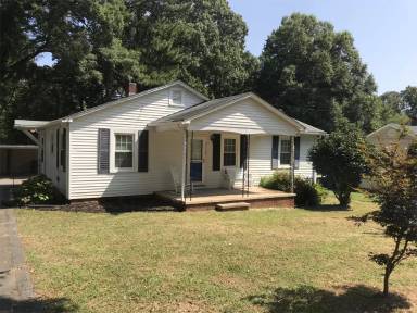 Main picture of 21123 Brinkley St