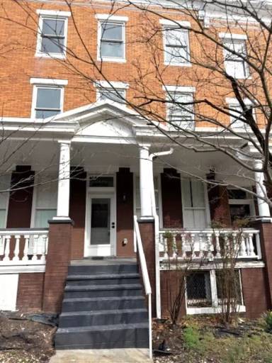 Main picture of 2617 N Calvert St