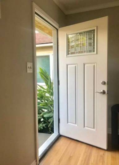 Main picture of 1216-22 W Victory Blvd