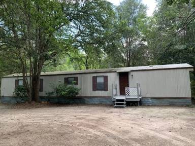 Main picture of 143 Thompson Rd