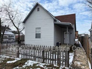 Main picture of 15 Vernon Ave