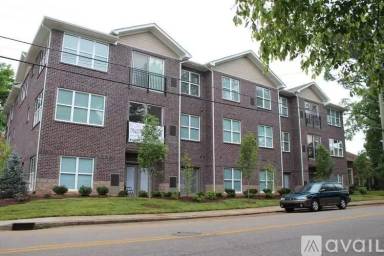 Main picture of 2242 Dundee Rd